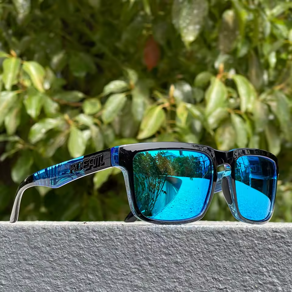 Pro Polarized Sunglasses | Anti-Scratch coating